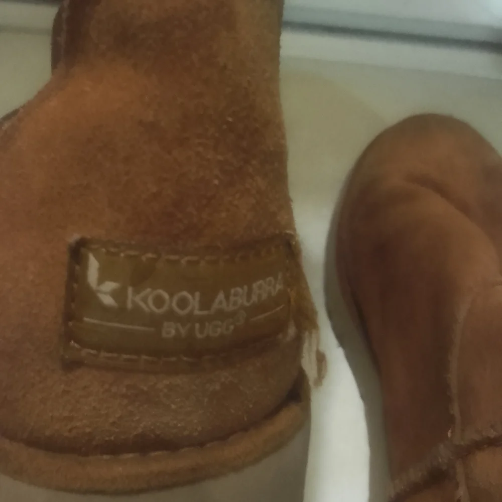 Koolaburra warm stylish